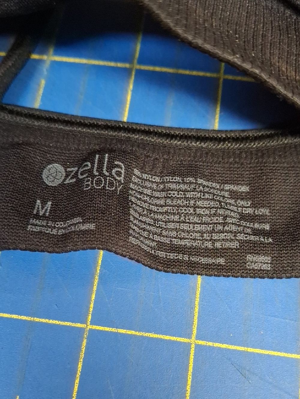 Zella Black Seamless Strappy Sports Bralette M NWT - Picture 2 of 7